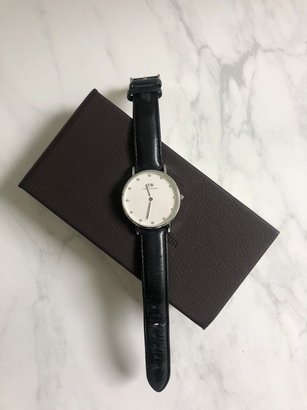 Daniel Wellington Classy Sheffield White Dial Black Leather Strap Watch For Women - DW00100080