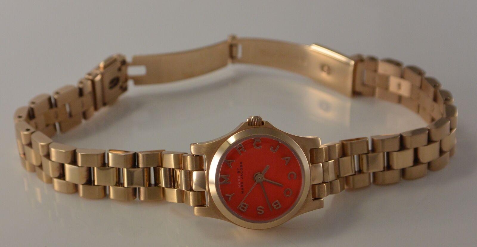 Marc Jacobs Henry Dinky Red Dial Gold Steel Strap Watch for Women - MBM3202