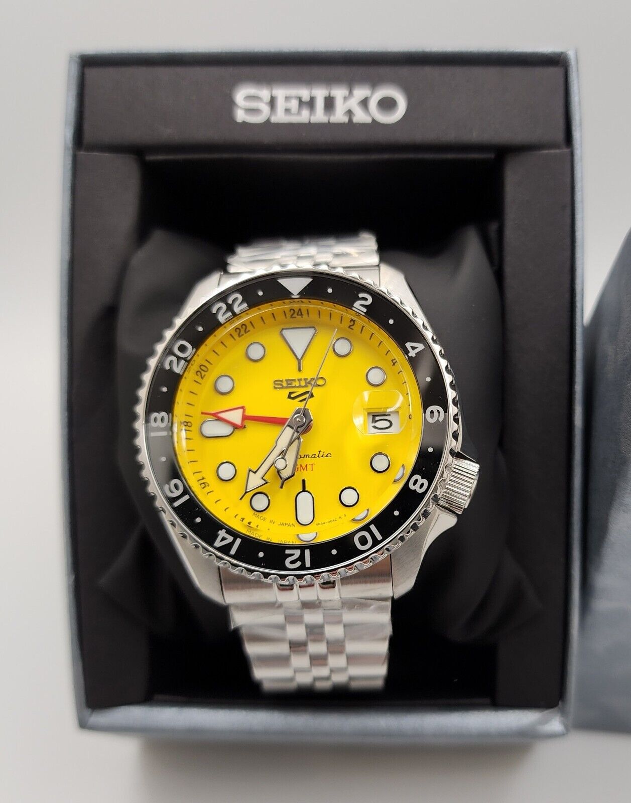 Seiko 5 Sport SKX GMT US Special Creation Automatic Yellow Dial Silver Steel Strap Watch for Men - SSK017K1