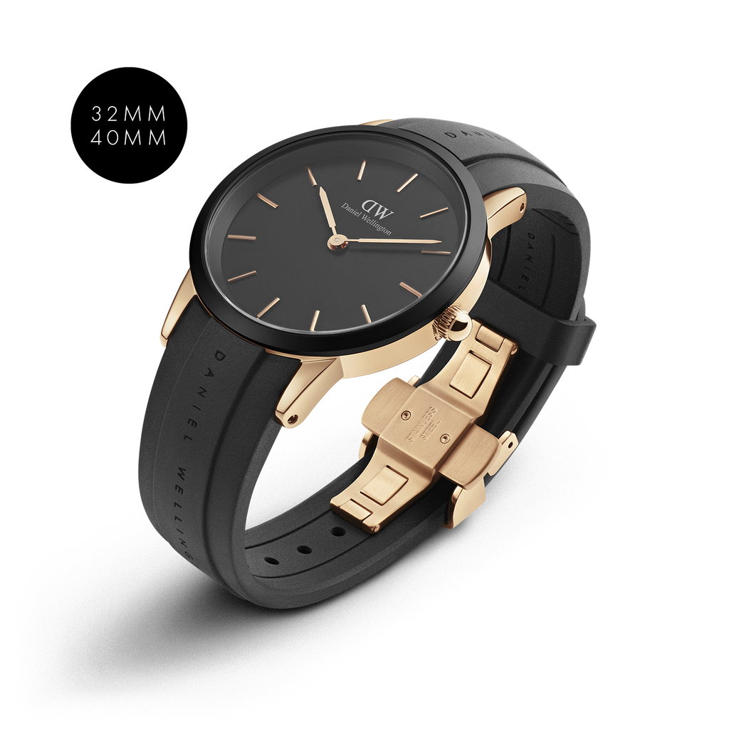 Daniel Wellington Iconic Motion Black Dial Black Rubber Strap Watch For Men - DW00100425