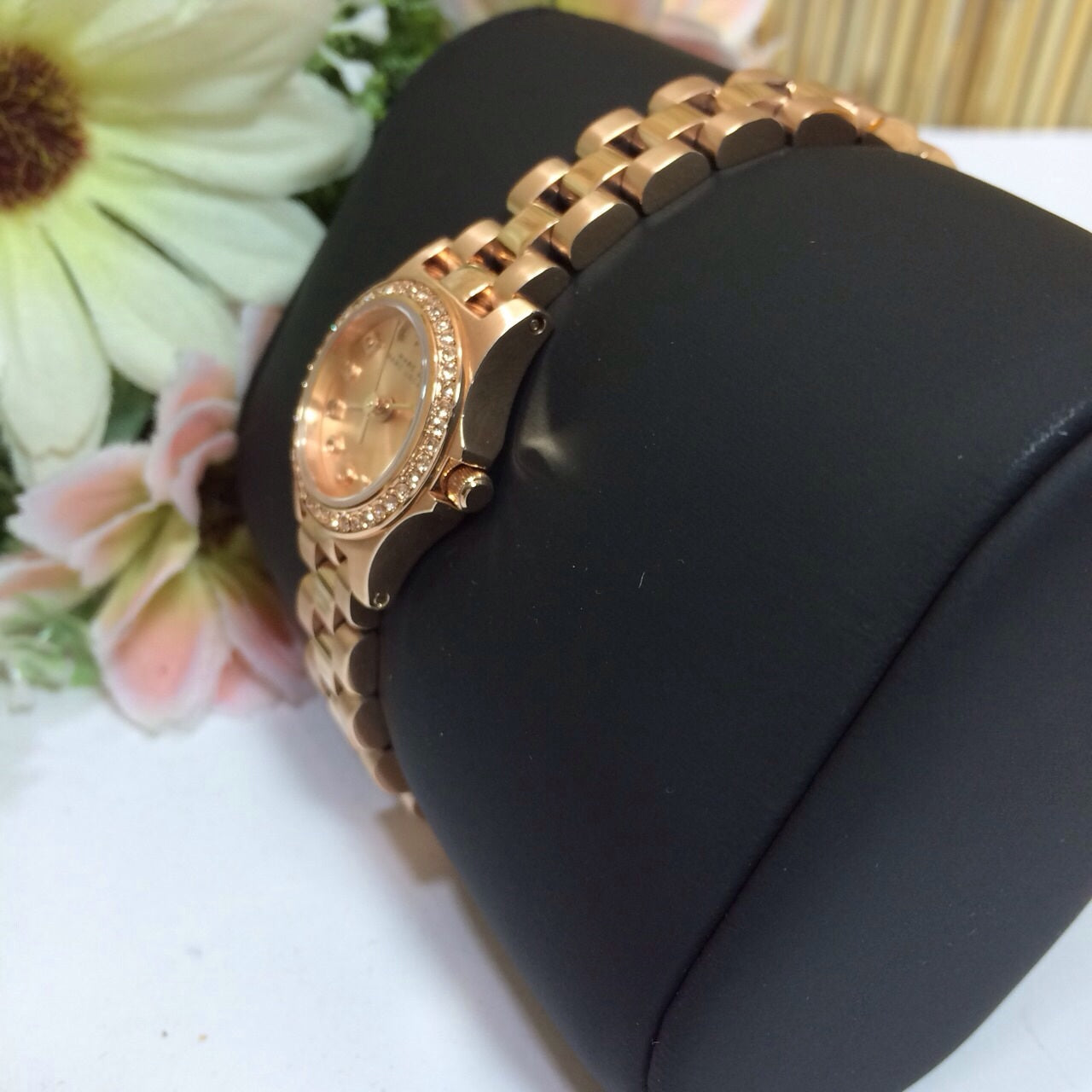 Marc Jacobs Henry Rose Gold Dial Rose Gold Steel Strap Watch for Women - MBM3278