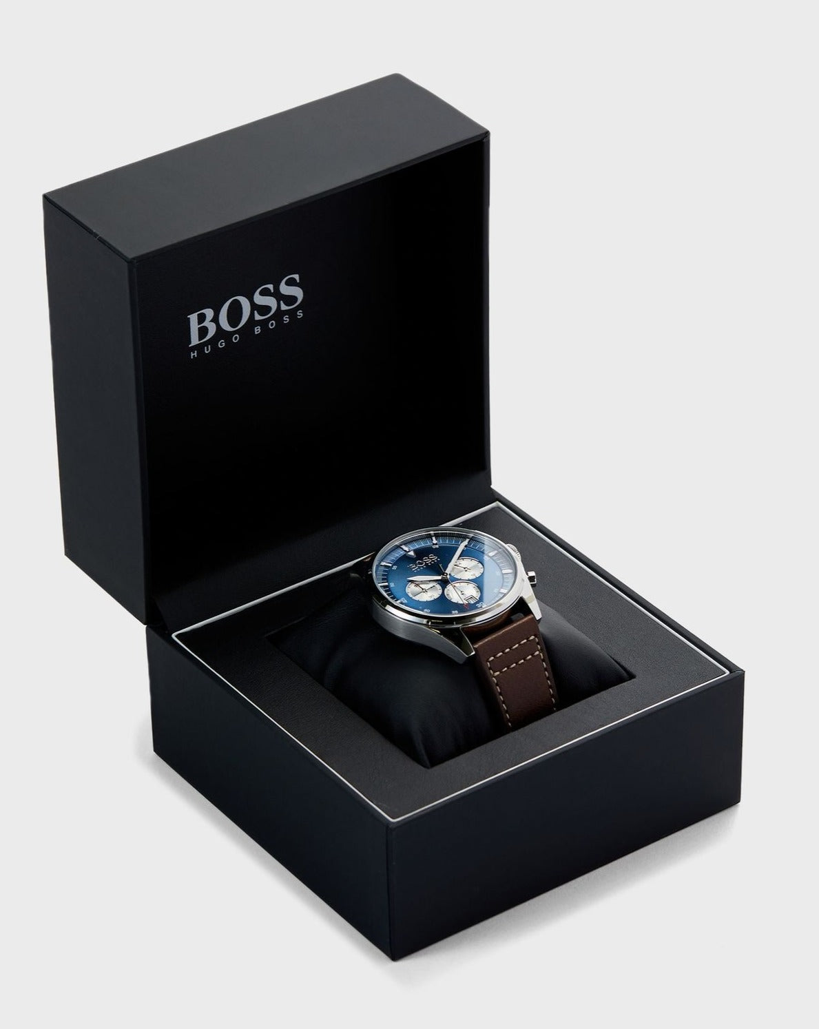 Hugo Boss Pioneer Chronograph Blue Dial Brown Leather Strap Watch For Men - 1513709