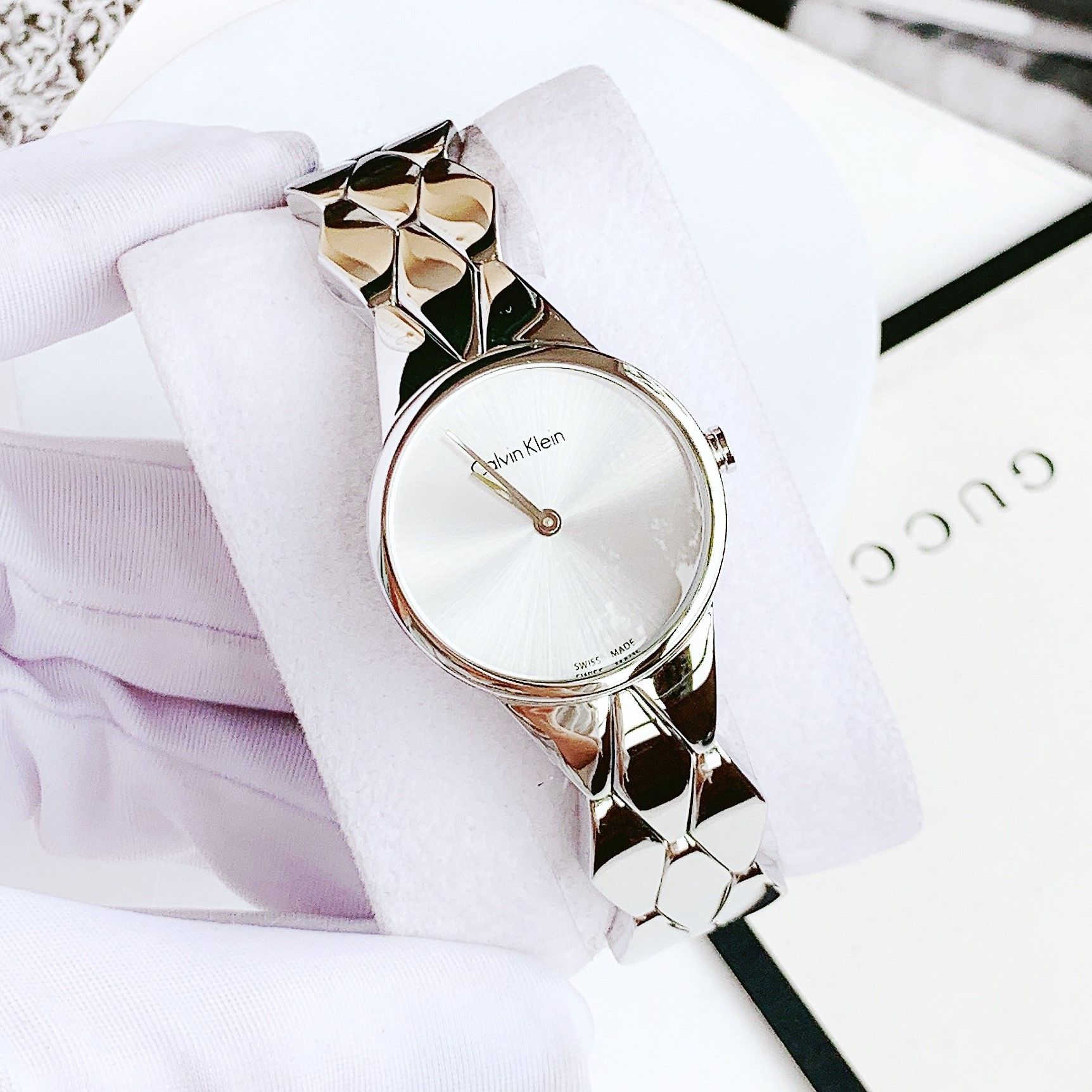 Calvin Klein Snake Silver Dial Silver Steel Strap Watch For Women - K6E23146